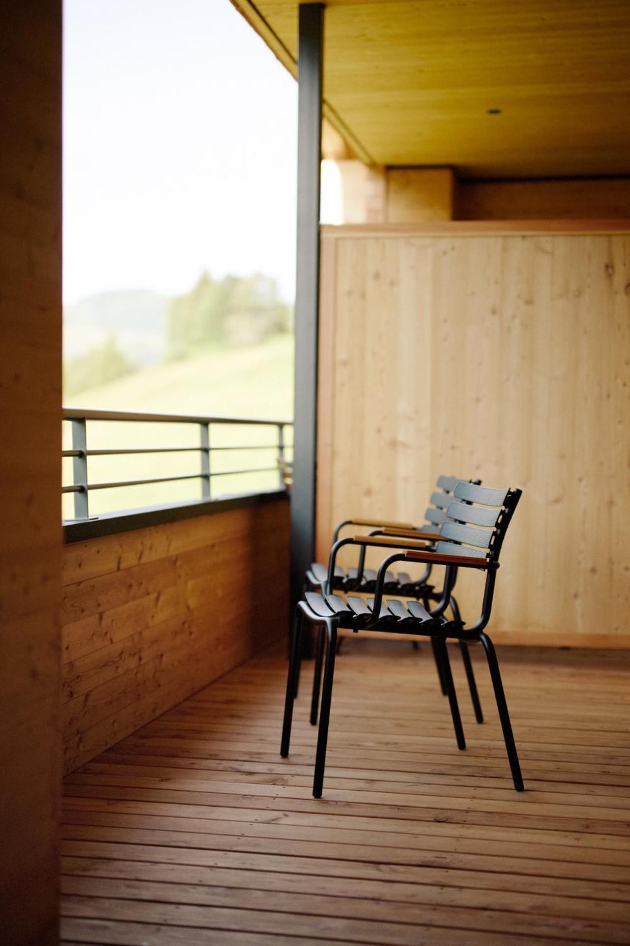 Alpenstolz Damuels Haus 3 - Stilvoll Urlauben In Den Bergen Apartment Екстериор снимка